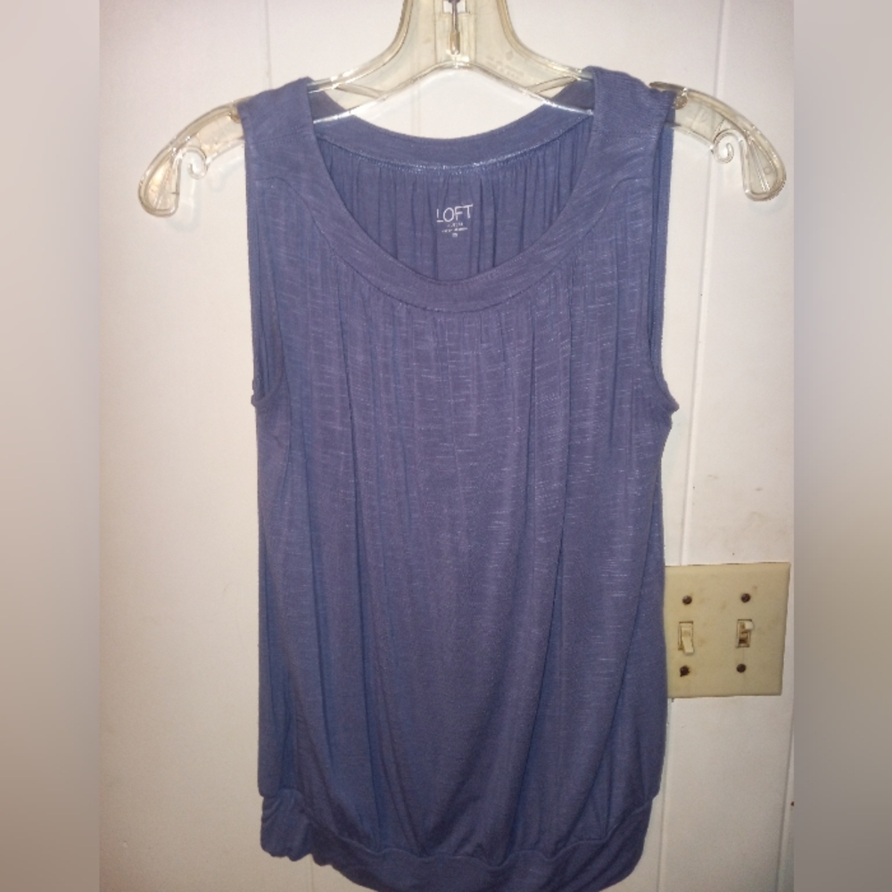 Loft Outlet blouson high scoop neck tank w/banded hem, XS, indigo grey